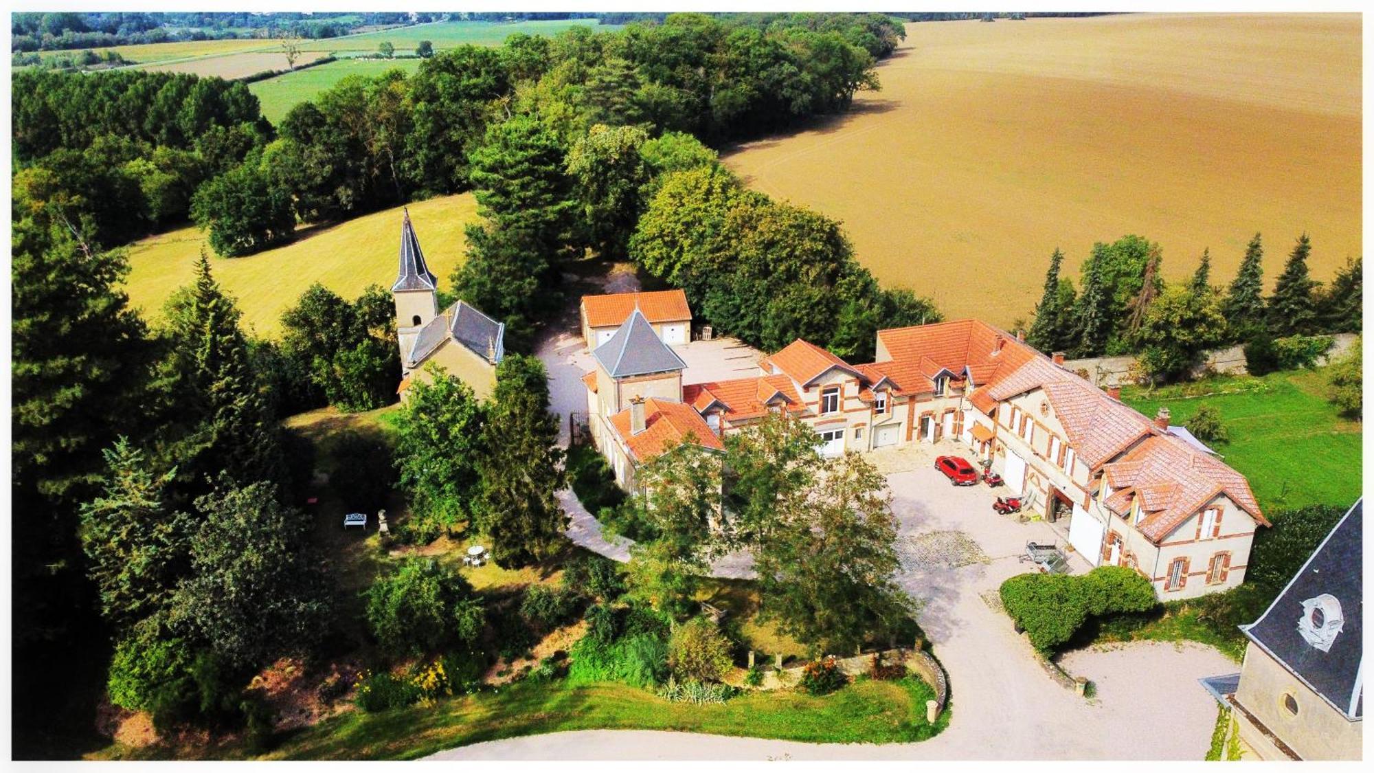 Chateau De Logne Ay-sur-Moselle Exterior photo